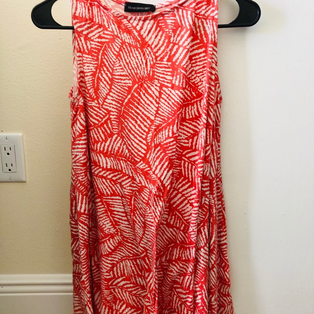 Hourglass lilly dress